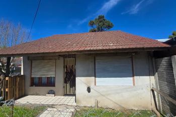 En Venta. Casa tres ambientes en Santa Clara del Mar